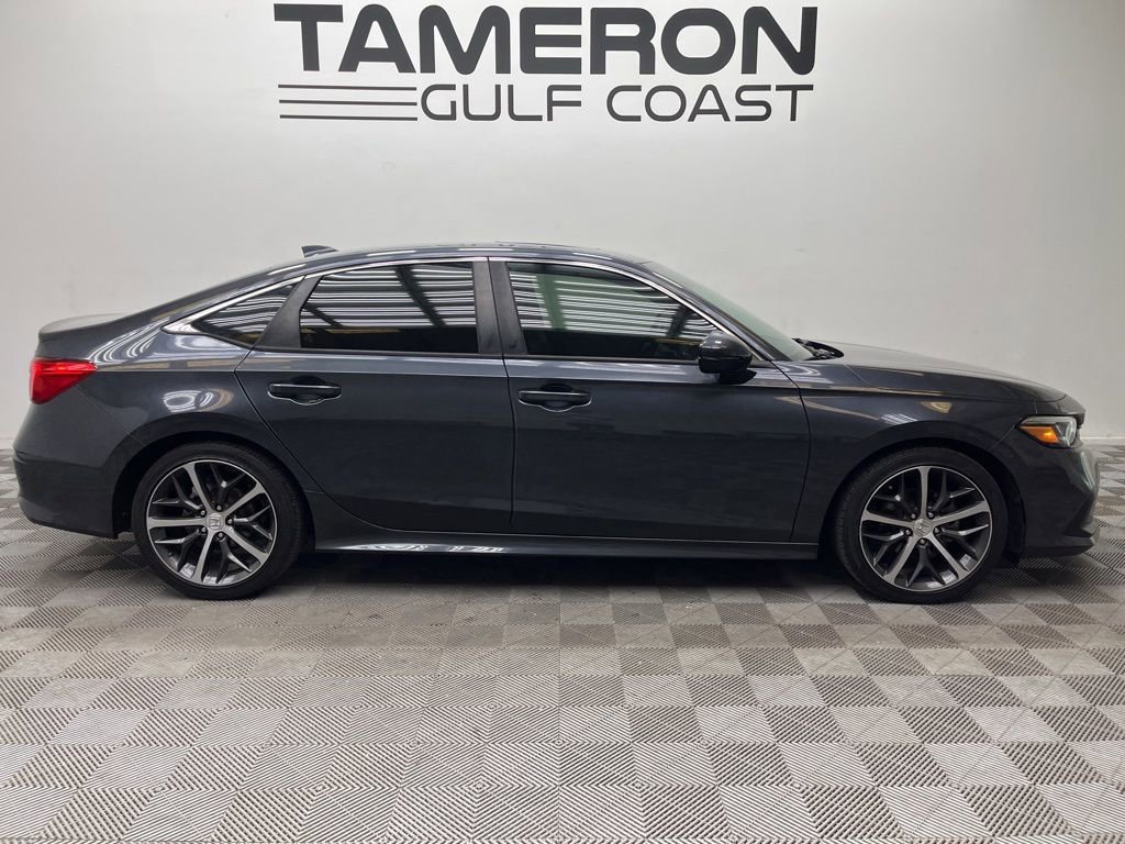 Used 2022 Honda Civic Touring image 4