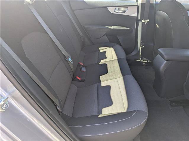Used 2024 Kia Forte LXS w/ LXS Technology Package FWD image 18