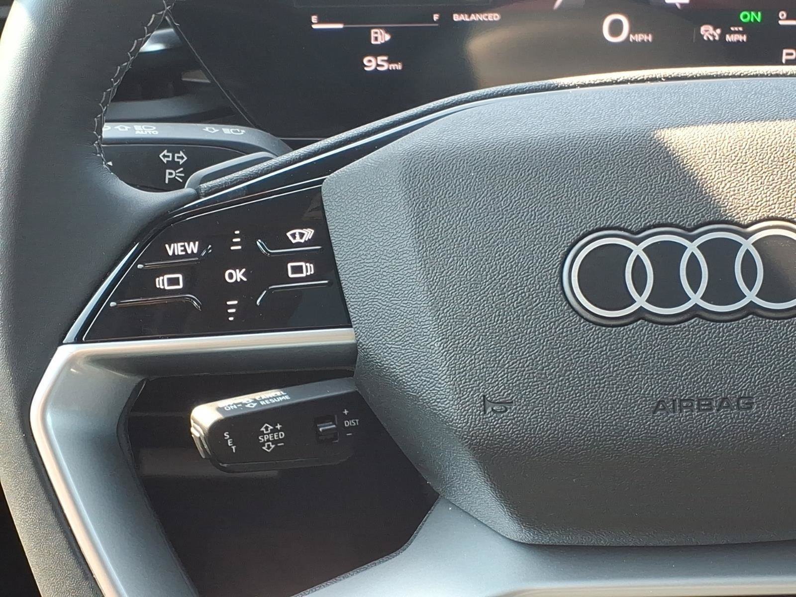 Certified 2025 Audi Q5 Premium Plus w/ Premium Plus AWD/4WD image 14