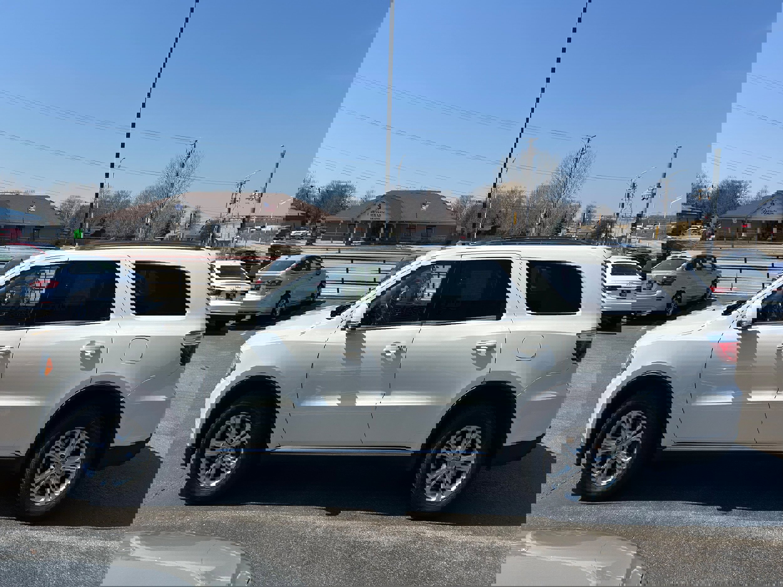 Used 2012 Dodge Durango Crew w/ Leather Interior Group image 3