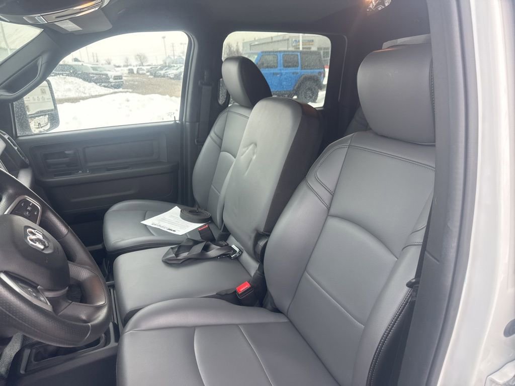 New 2024 RAM 5500 Tradesman AWD/4WD image 14