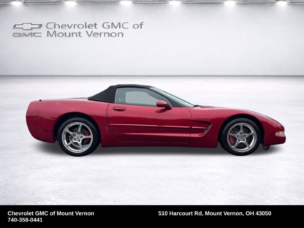 Used 2004 Chevrolet Corvette Convertible w/ Preferred Equipment Group RWD image 8