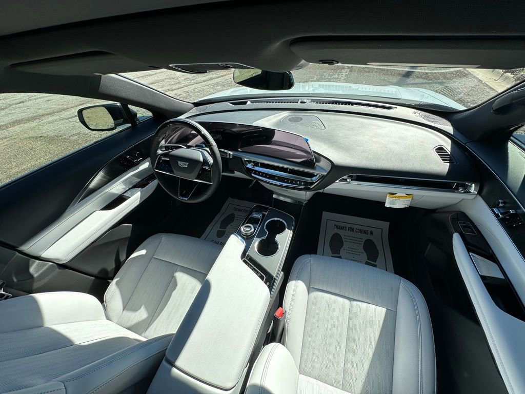 New 2026 Cadillac Lyriq Sport image 9