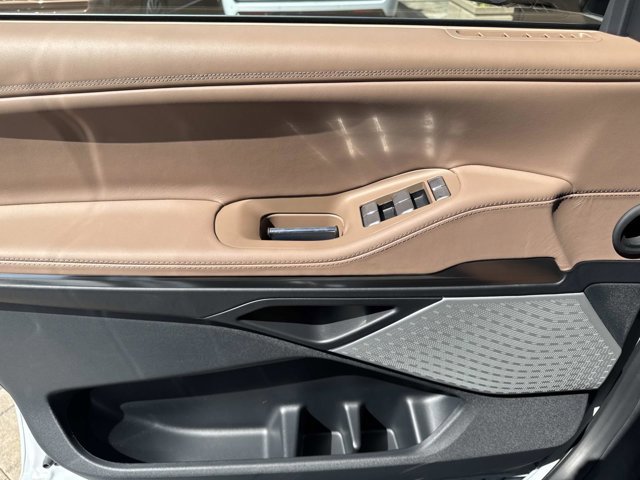 New 2025 Lincoln Navigator L Black Label image 9