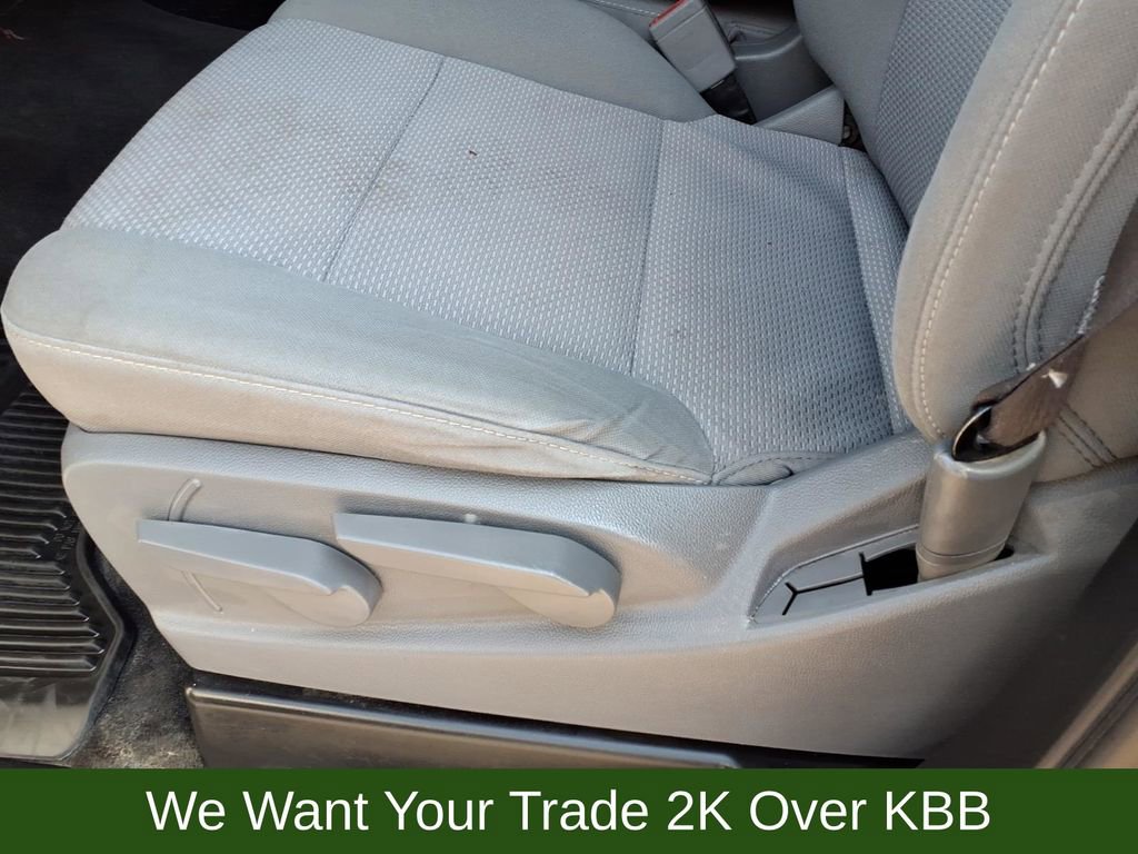 Used 2017 Chevrolet Silverado 1500 Custom w/ Custom Convenience Package image 10