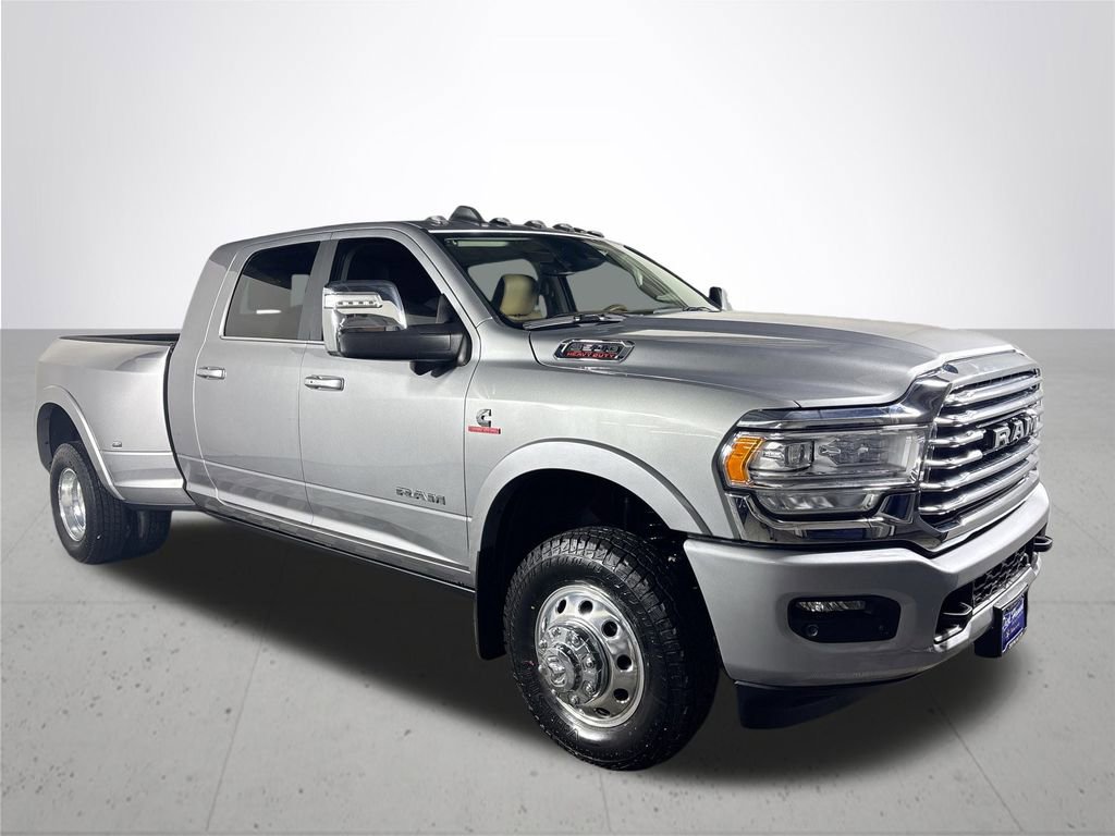 Used 2024 RAM 3500 Limited w/ Safety Group image 4