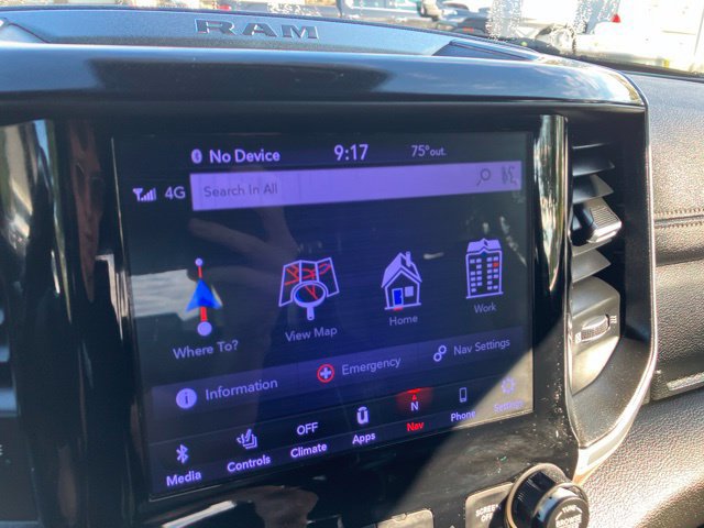 Used 2019 RAM 2500 Laramie AWD/4WD image 13