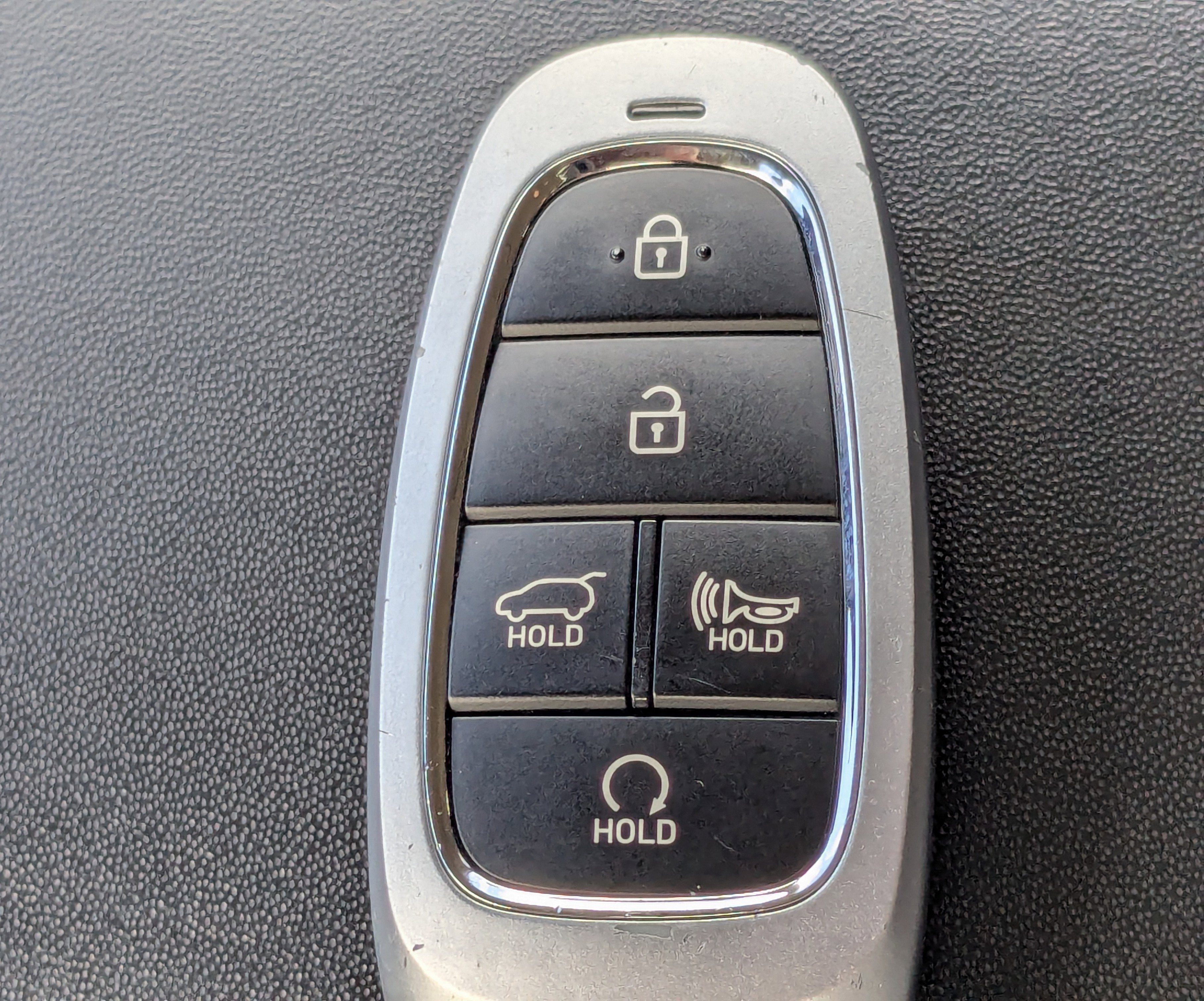 Used 2023 Hyundai Santa Fe SEL FWD image 40