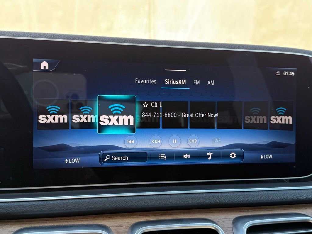 Used 2025 Mercedes-Benz GLE 450 4MATIC image 9