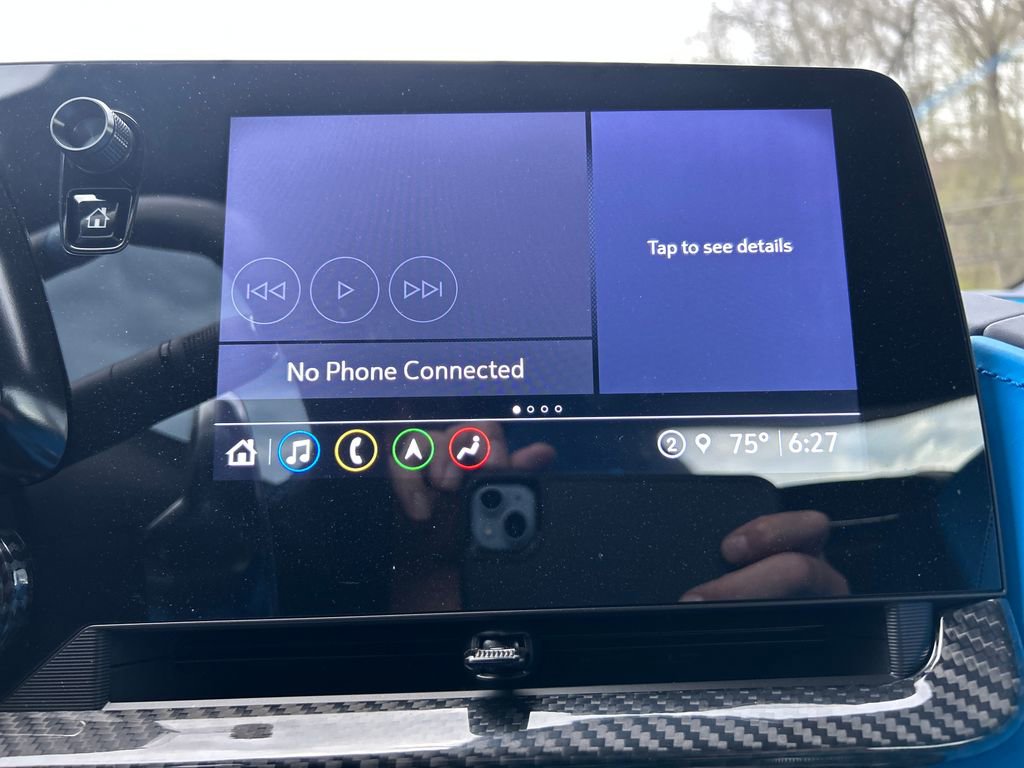 Used 2022 Chevrolet Corvette Stingray Premium Cpe w/ Z51 Performance Package RWD image 12