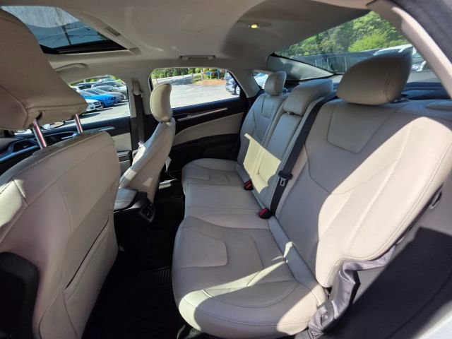 Used 2016 Ford Fusion Titanium AWD/4WD image 21