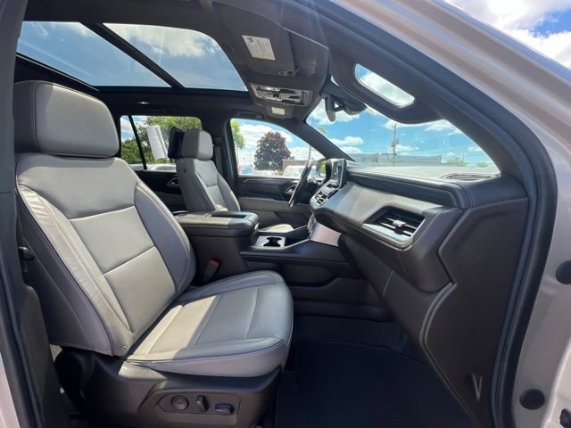 Used 2021 GMC Yukon SLT w/ SLT Luxury Plus Package AWD/4WD image 11