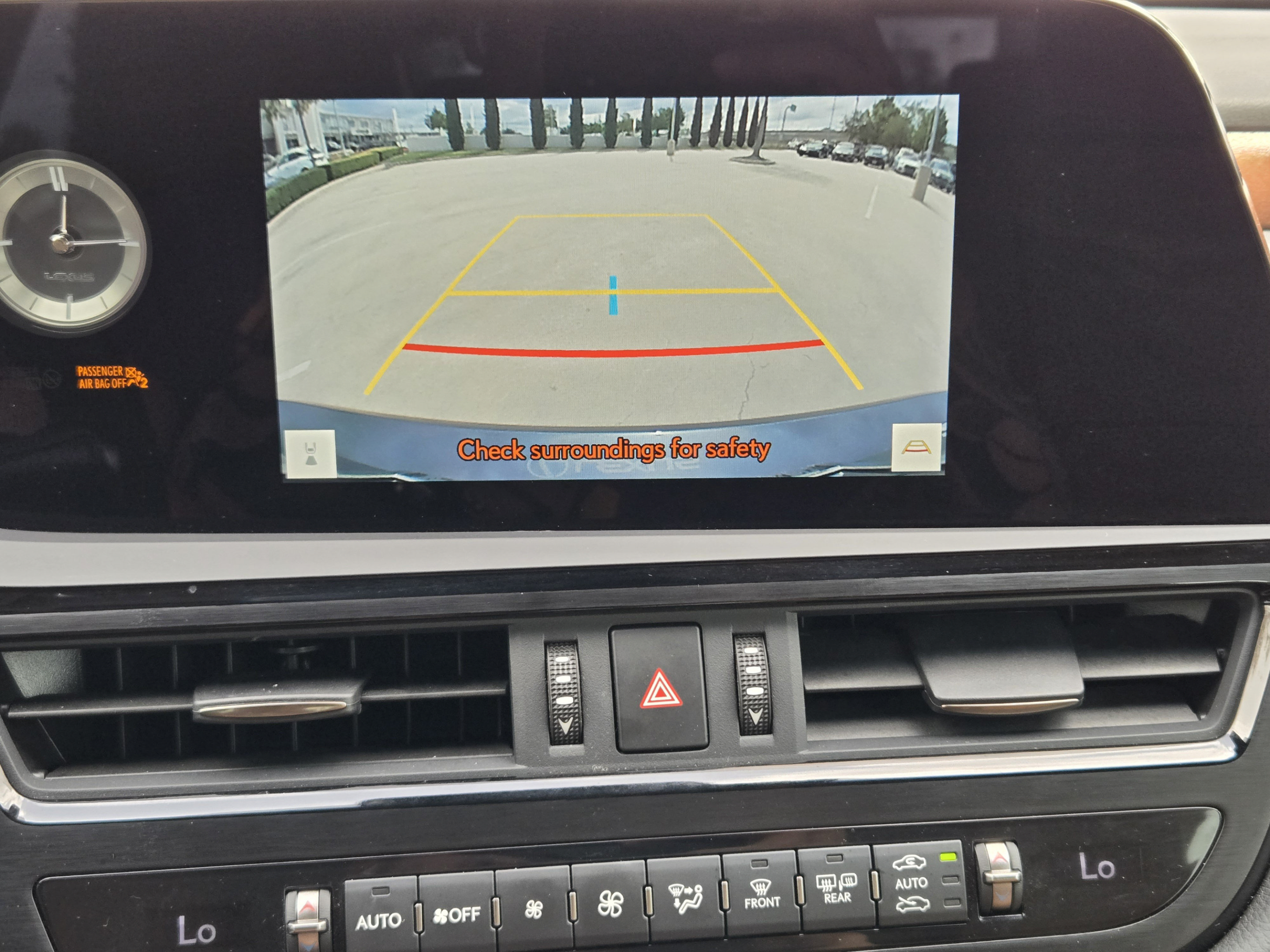 Used 2025 Lexus ES 350 w/ Premium Package FWD image 14