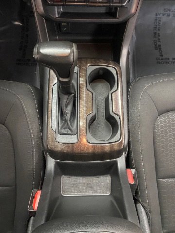 Used 2016 GMC Canyon SLE RWD image 16