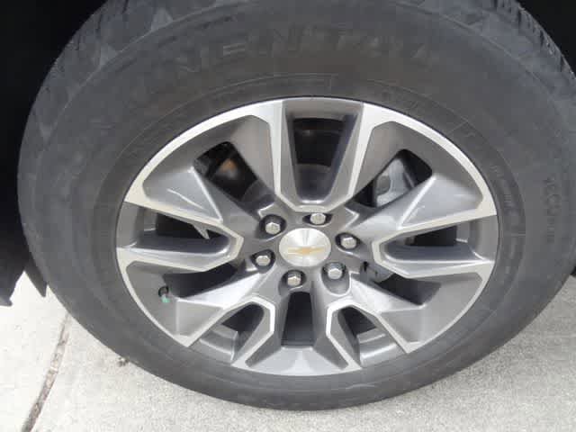 Used 2023 Chevrolet Tahoe LT w/ LT Signature Package AWD/4WD image 18