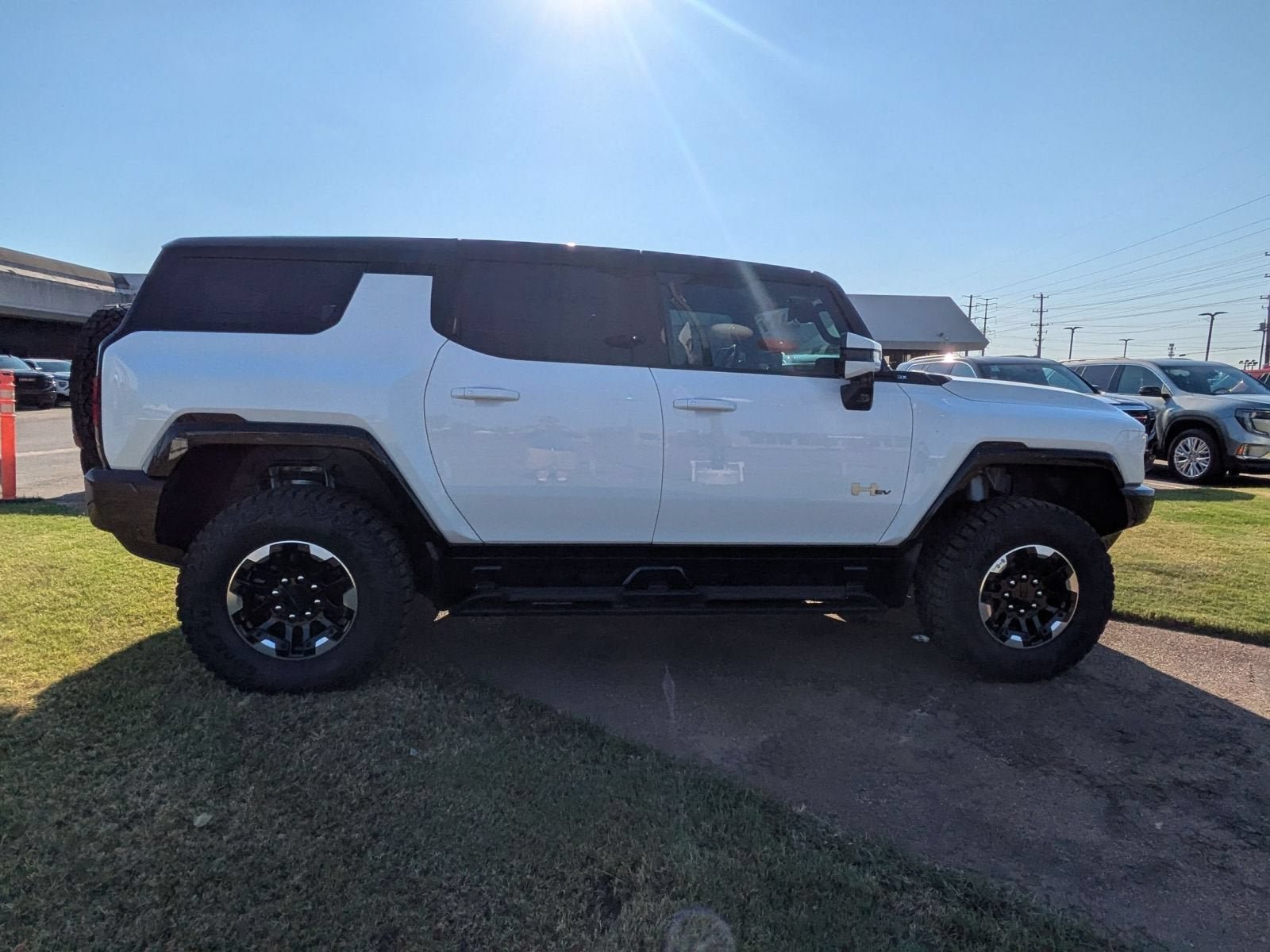 New 2025 GMC Hummer EV 3X w/ Extreme Off-Road Package AWD/4WD image 6