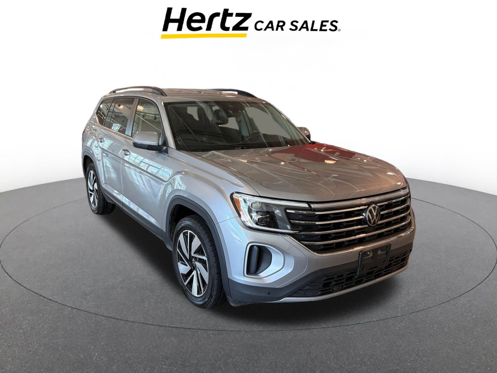 Used 2025 Volkswagen Atlas SE image 1