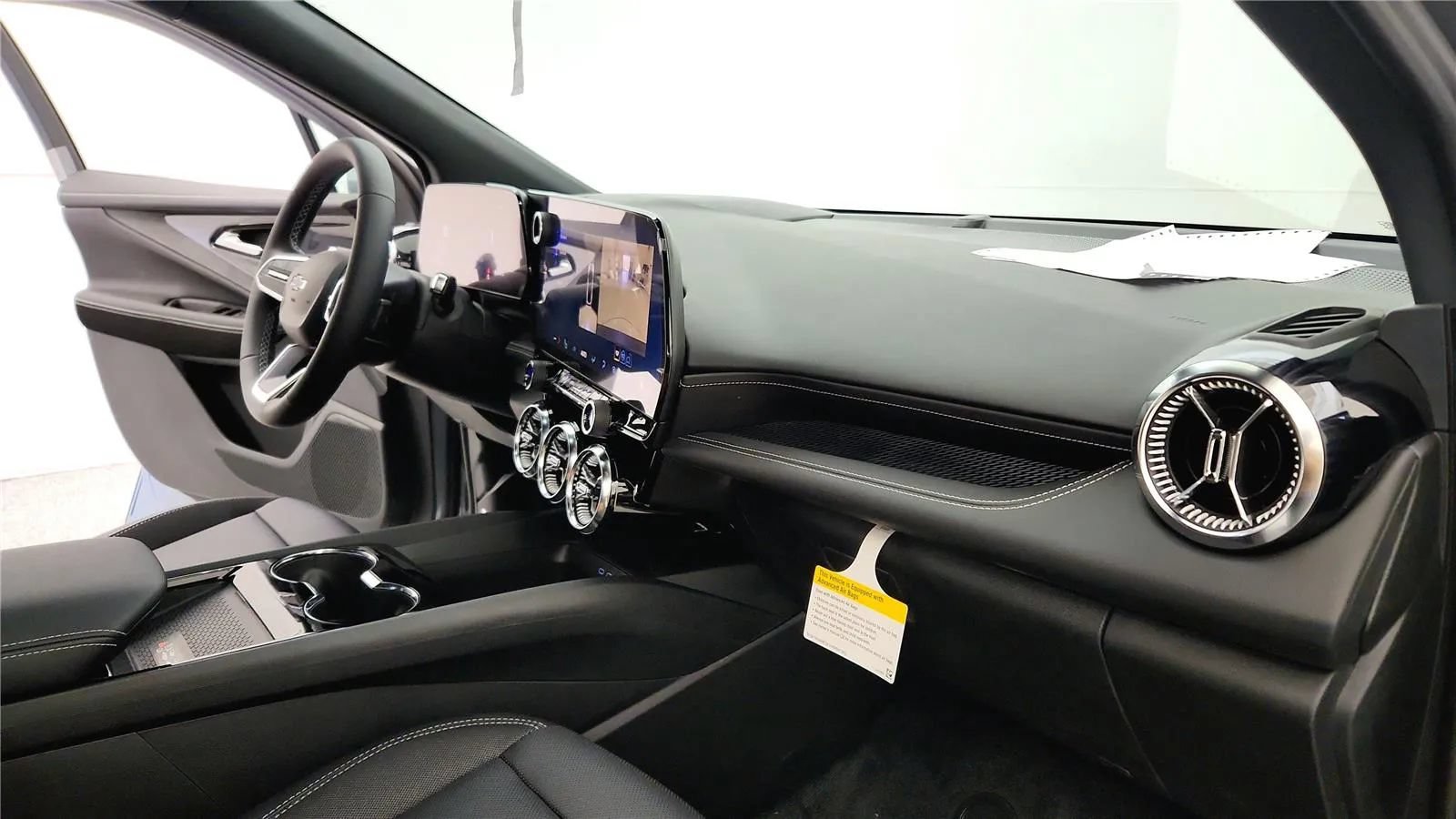 New 2026 Chevrolet Blazer EV LT AWD/4WD image 38