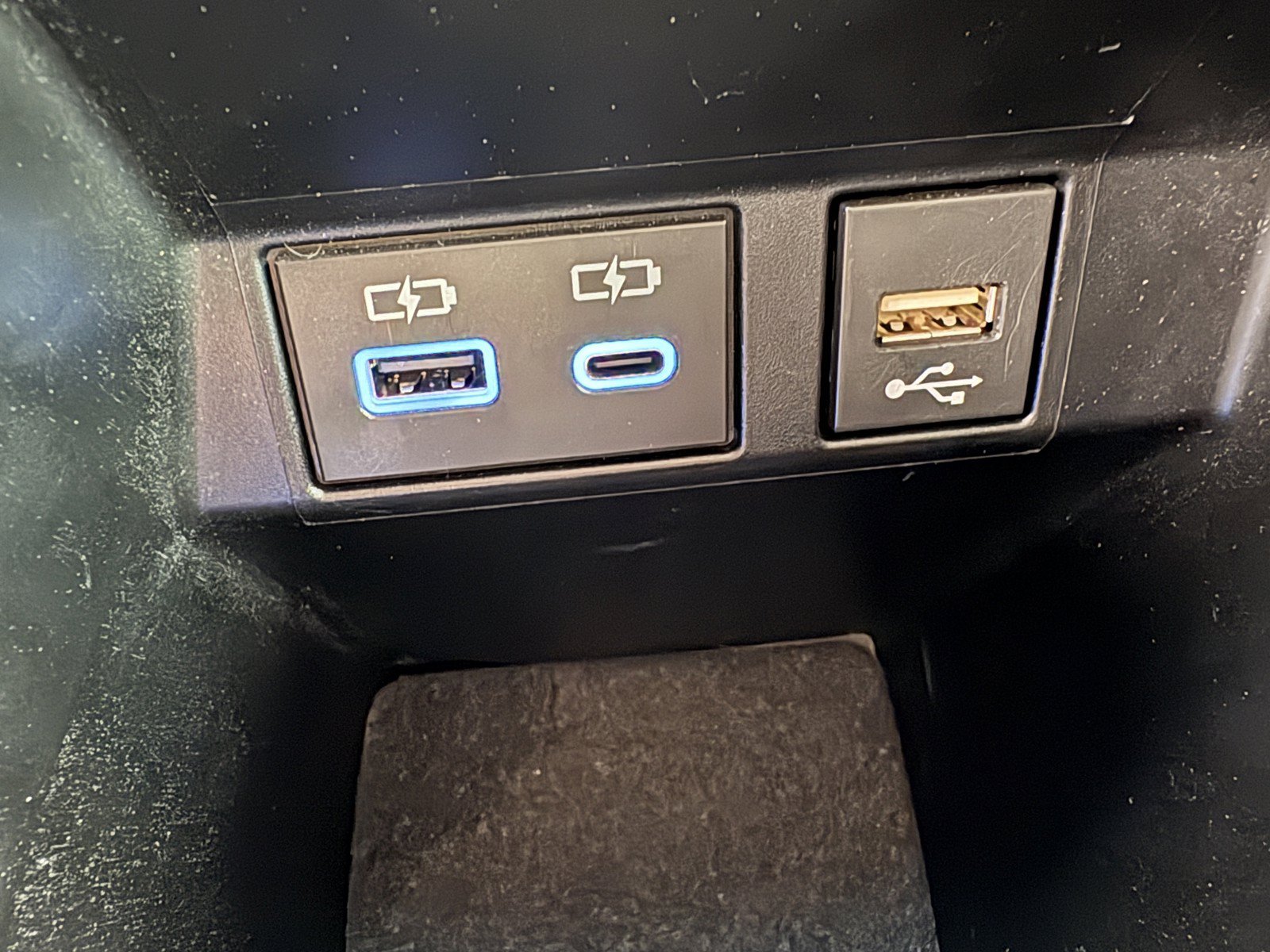 Used 2021 Toyota Avalon XLE FWD image 23