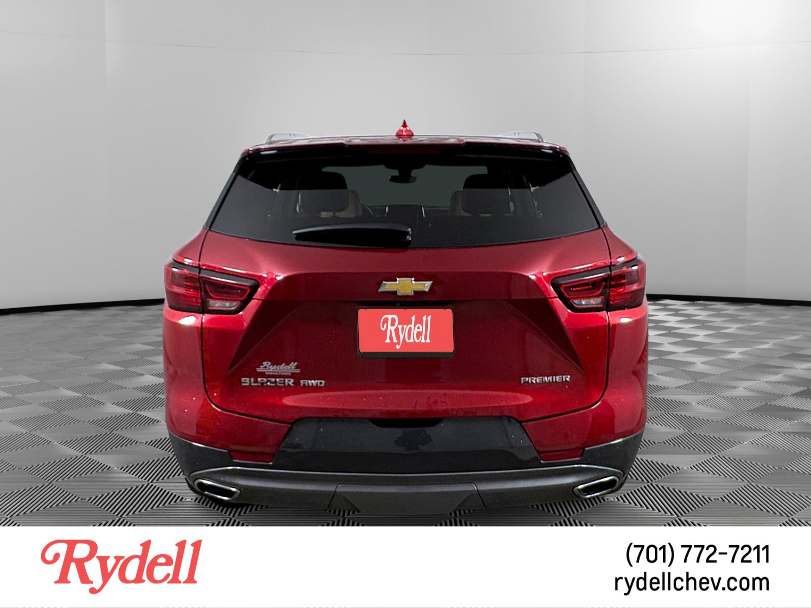 Used 2023 Chevrolet Blazer Premier w/ Driver Confidence II Package AWD/4WD image 4