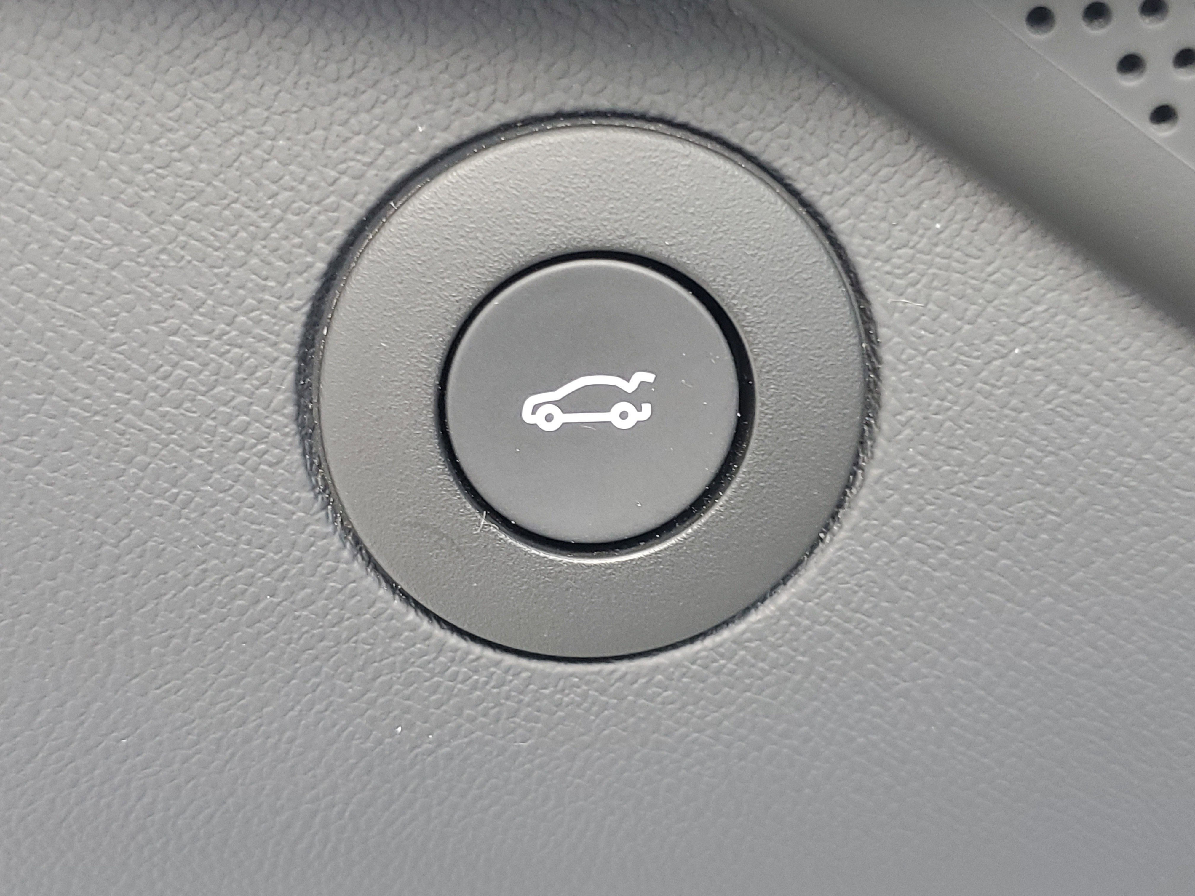 Used 2023 Chevrolet Camaro SS image 16