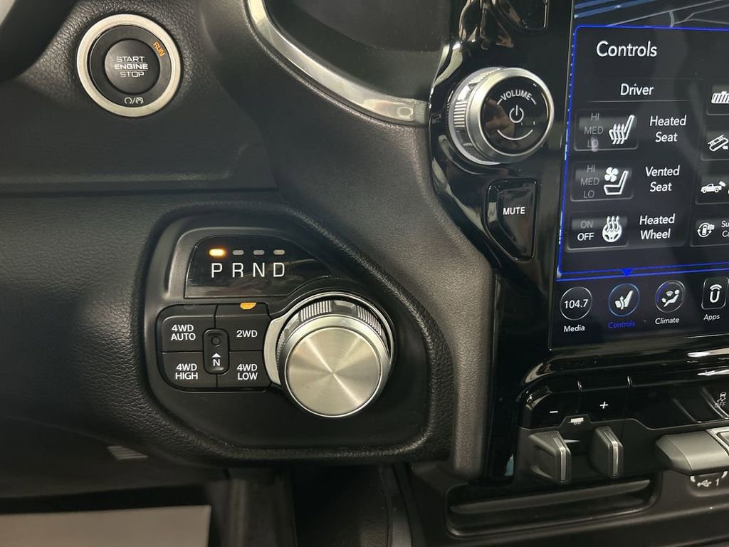 Used 2021 RAM 1500 Laramie w/ Night Edition AWD/4WD image 18
