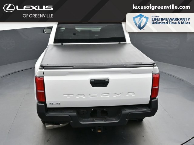 Used 2025 Toyota Tacoma SR AWD/4WD image 50