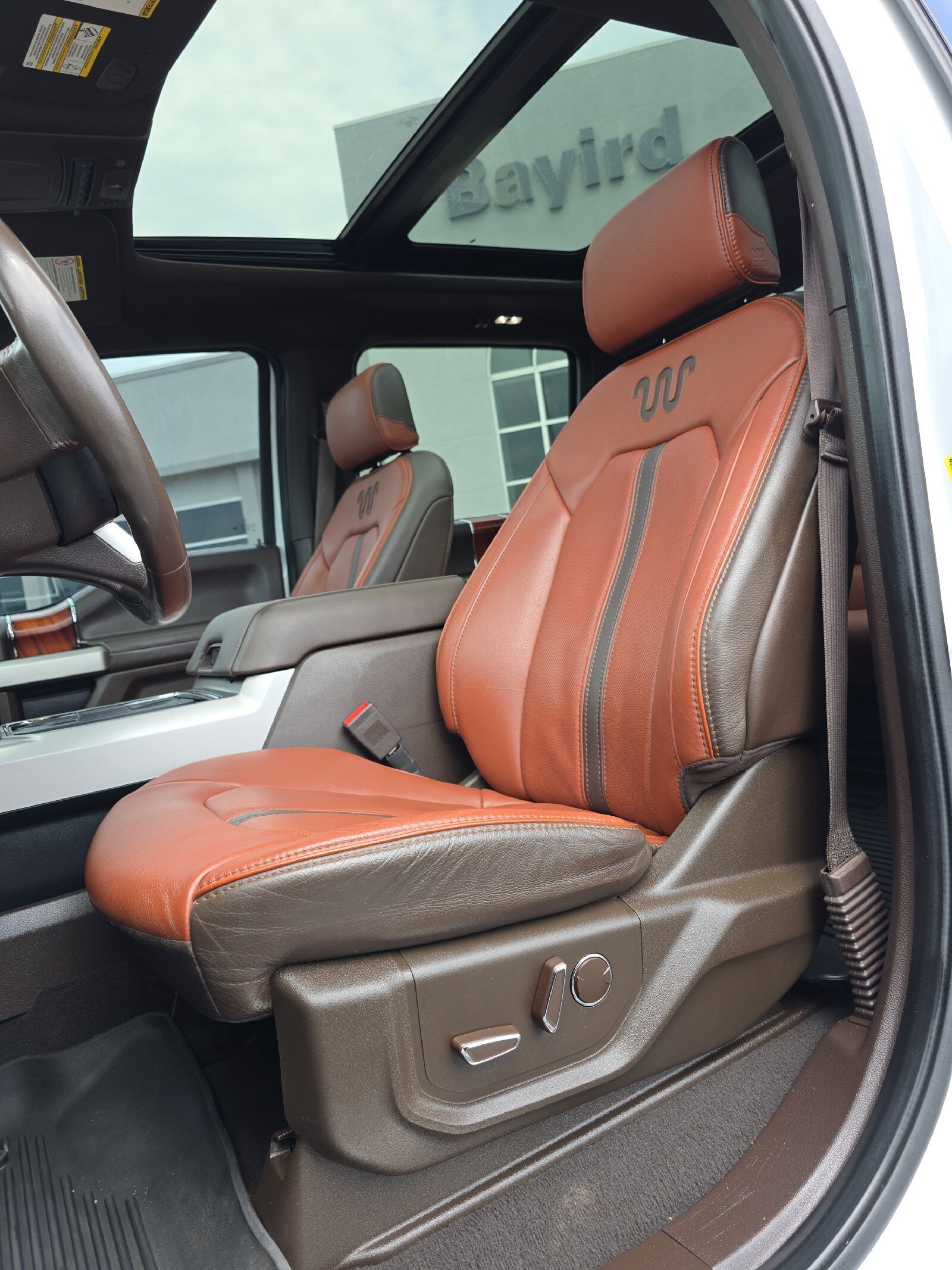 Used 2020 Ford F250 King Ranch w/ FX4 Off-Road Package AWD/4WD image 25