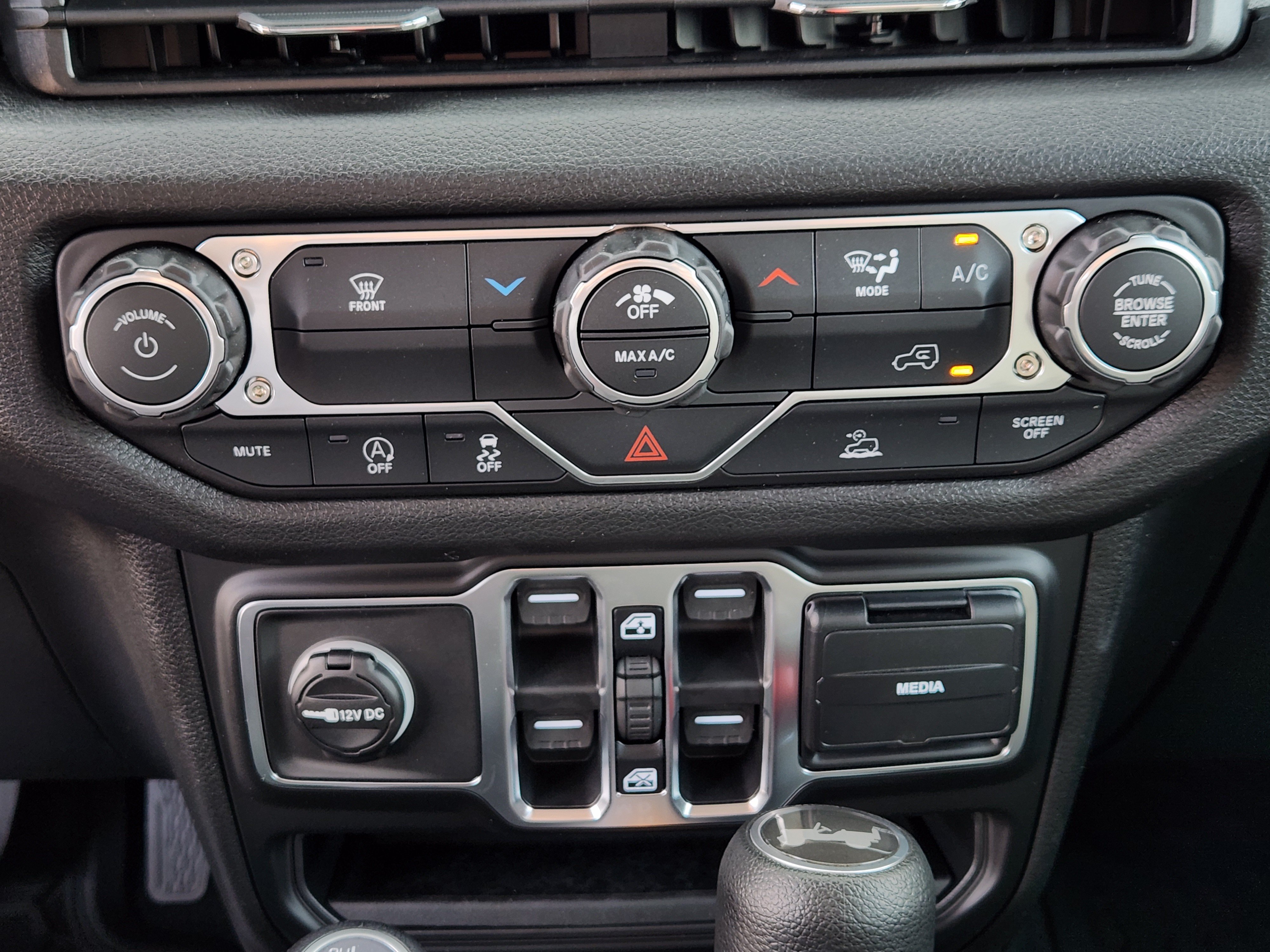 New 2026 Jeep Wrangler Unlimited Sport AWD/4WD image 15