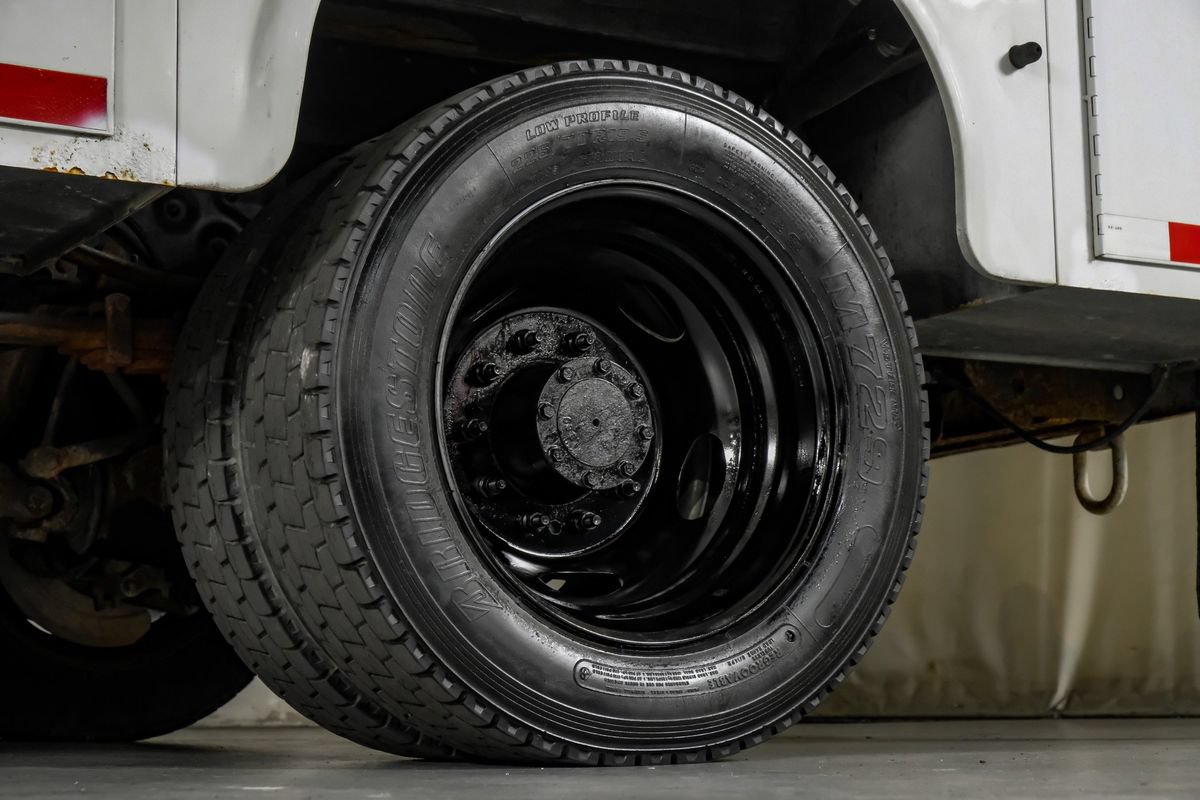Used 2012 Ford F550 2WD Regular Cab Super Duty w/ Payload Upgrade Pkg image 46