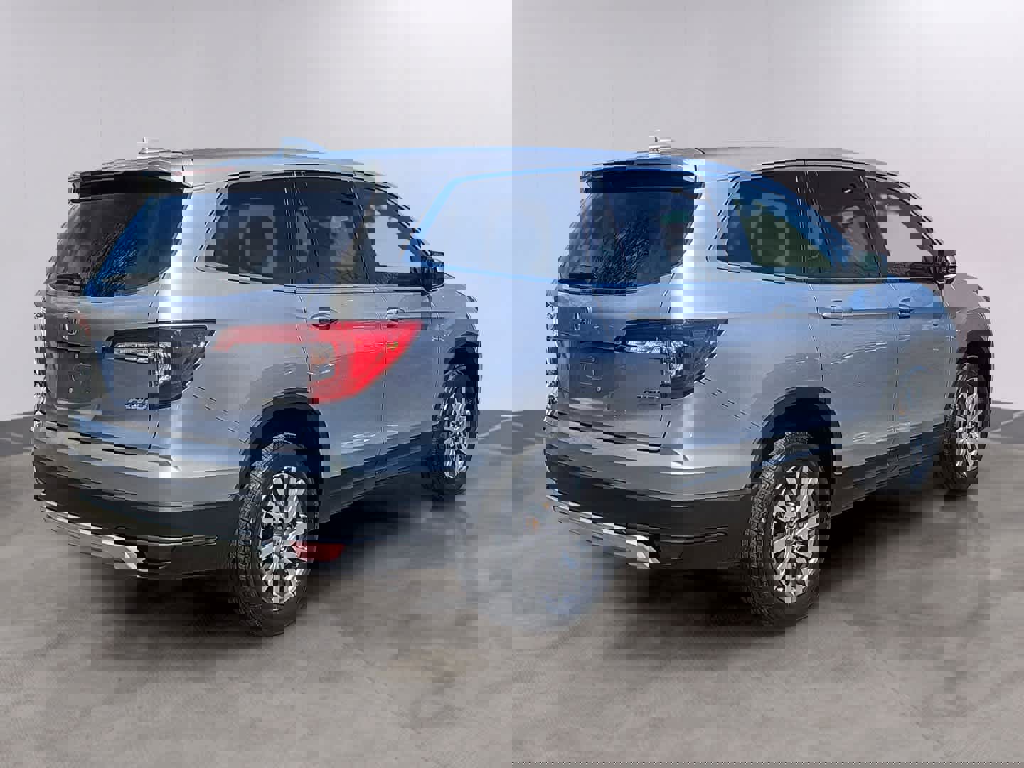 Used 2021 Honda Pilot EX image 4