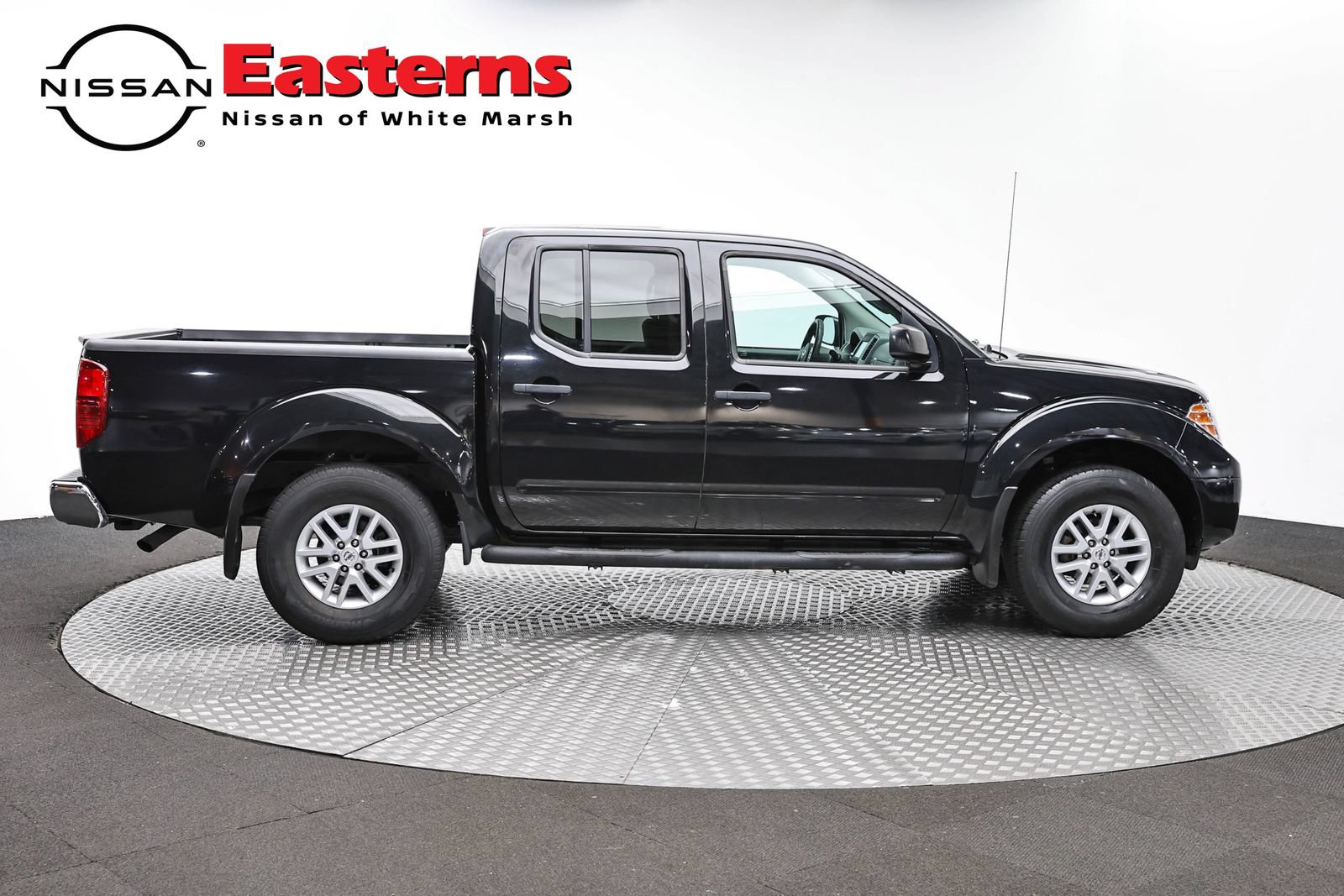 Used 2021 Nissan Frontier SV AWD/4WD image 4
