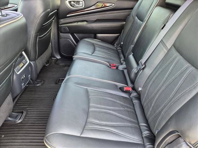 Used 2020 INFINITI QX60 Luxe w/ Sensory Package FWD image 19