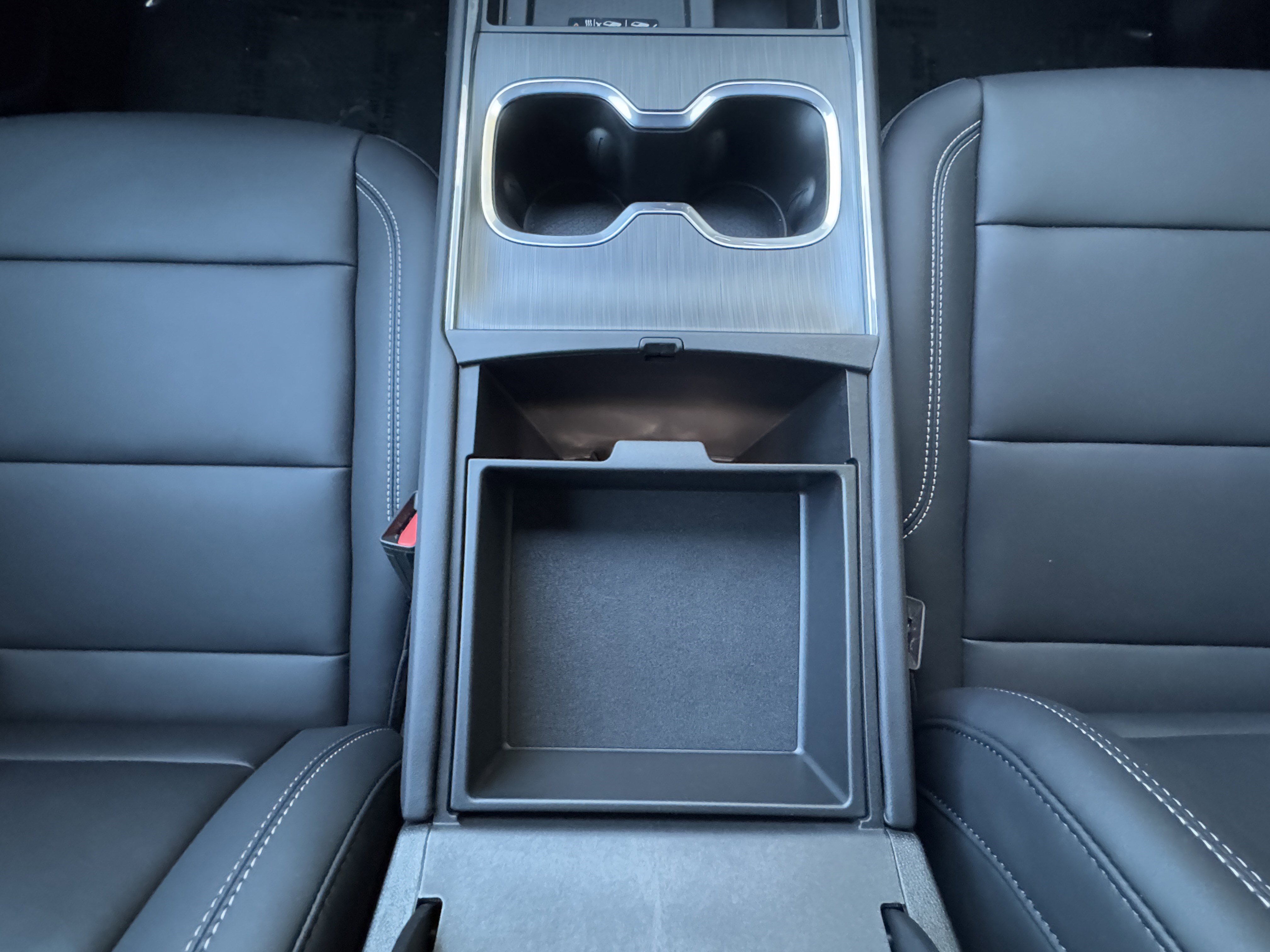 New 2026 GMC Acadia Elevation w/ Elevation Premium Package image 25