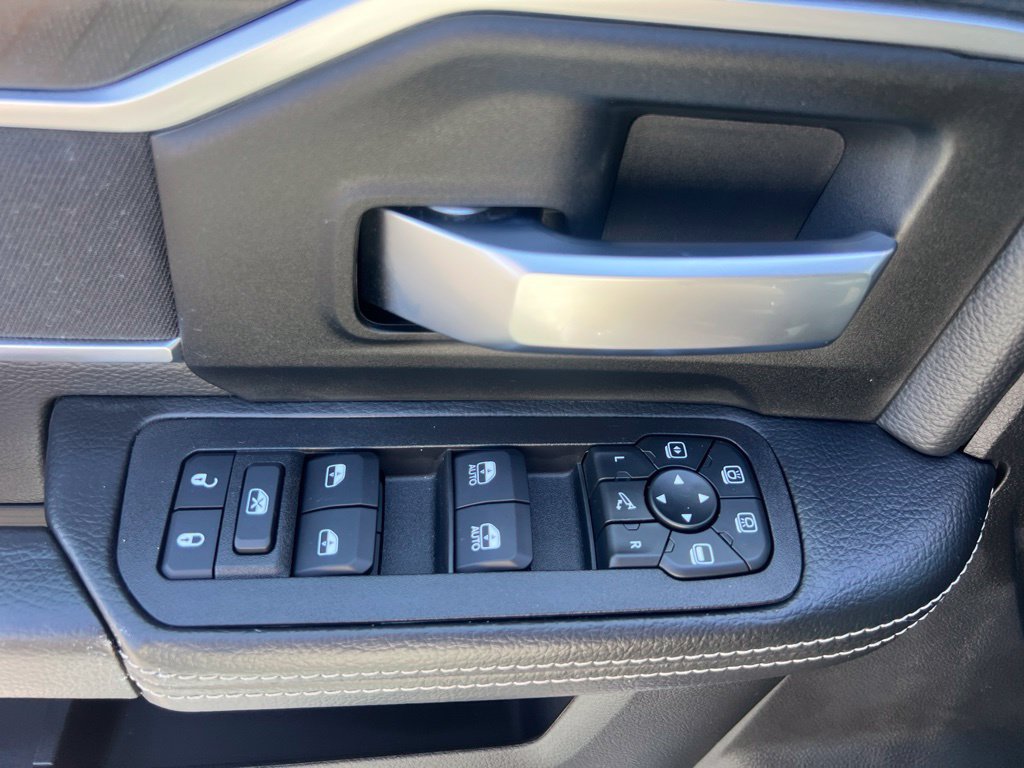 Used 2026 RAM 2500 Big Horn AWD/4WD image 35
