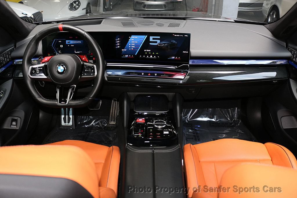 Used 2025 BMW M5 AWD/4WD image 22