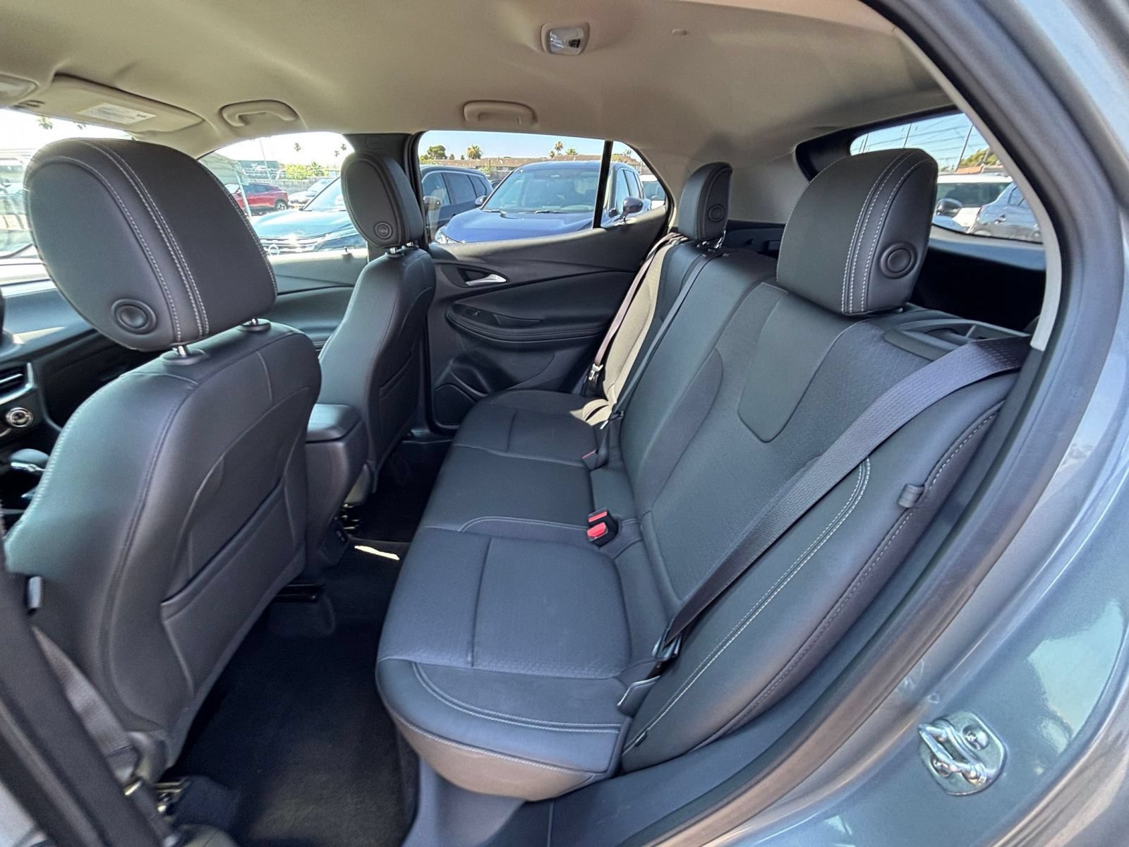 Used 2025 Buick Encore GX Preferred AWD/4WD image 24