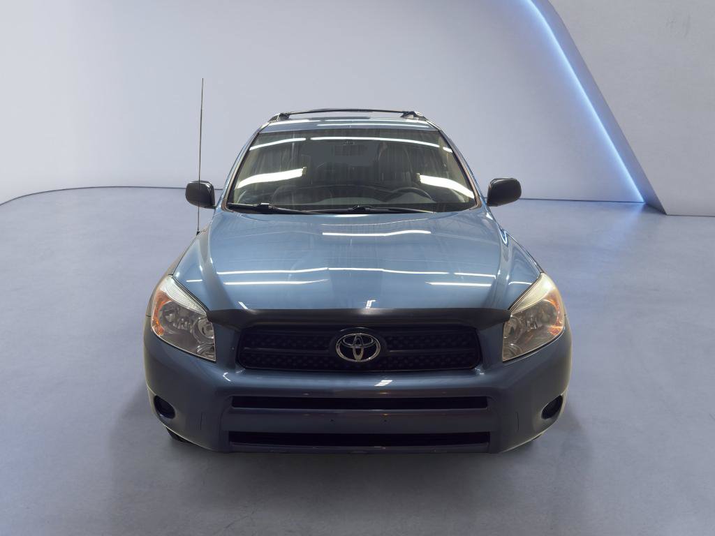 Used 2008 Toyota RAV4 4WD image 2
