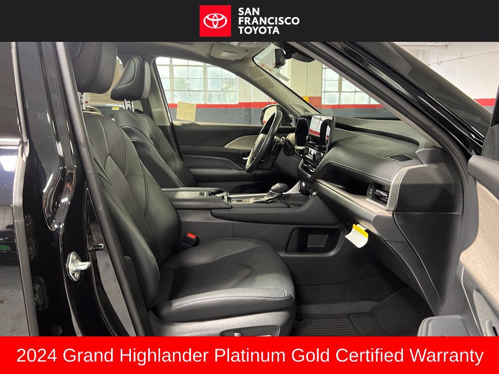 Certified 2024 Toyota Grand Highlander AWD image 19