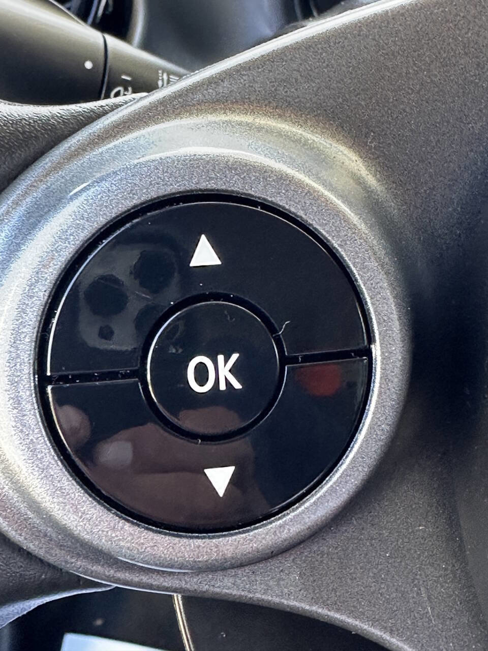 Used 2016 smart fortwo passion image 10