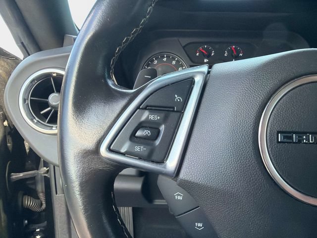 Used 2022 Chevrolet Camaro LT RWD image 23