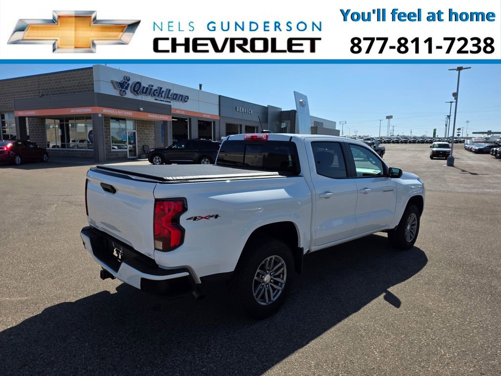 Used 2023 Chevrolet Colorado LT w/ LT Convenience Package II AWD/4WD image 7