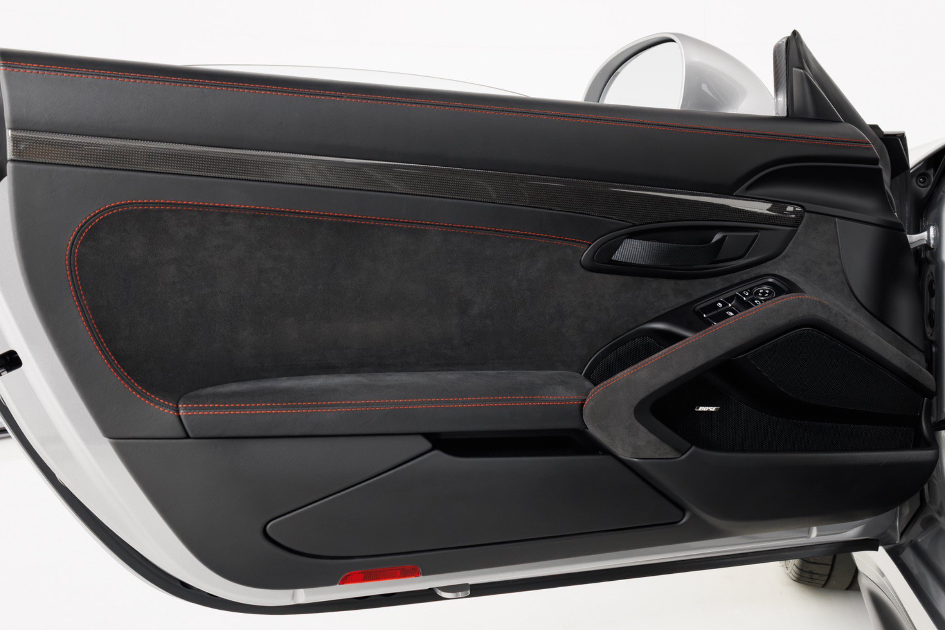 Used 2018 Porsche 911 GT2 RS RWD image 33