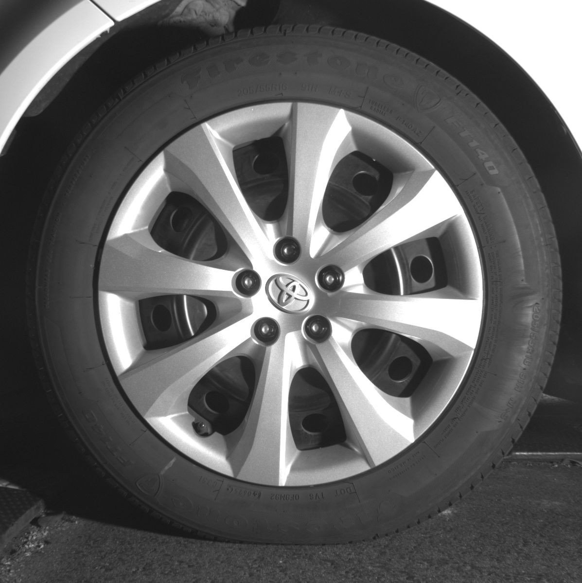 Used 2025 Toyota Corolla LE FWD image 12