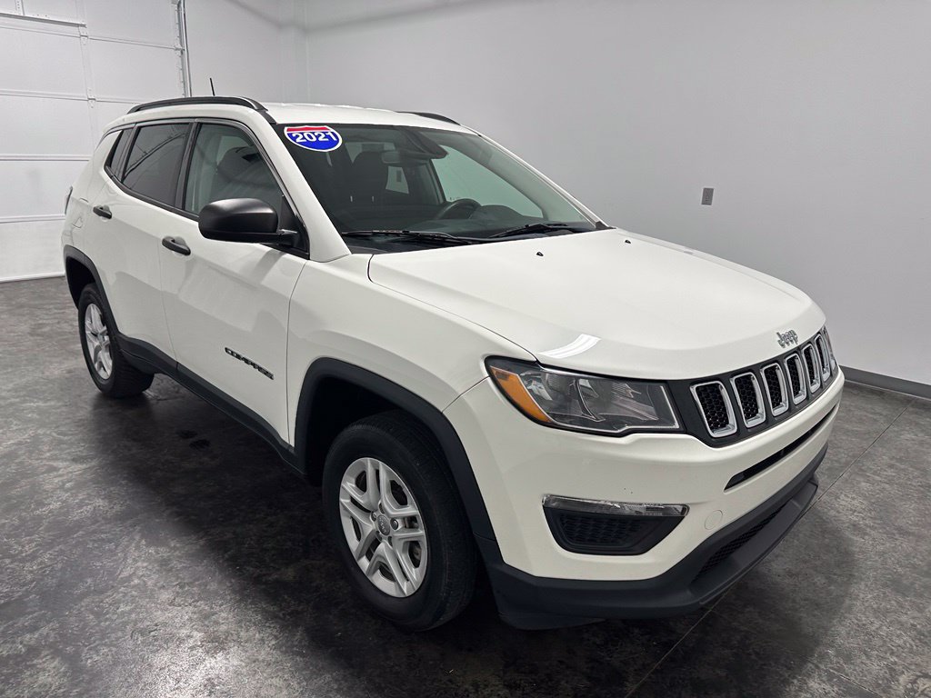 Used 2021 Jeep Compass Sport AWD/4WD image 2