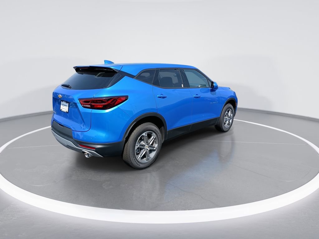 Used 2024 Chevrolet Blazer LT image 8
