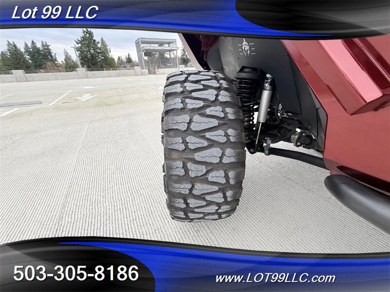 Used 2021 Jeep Gladiator Rubicon w/ Trailer Tow Package AWD/4WD image 18