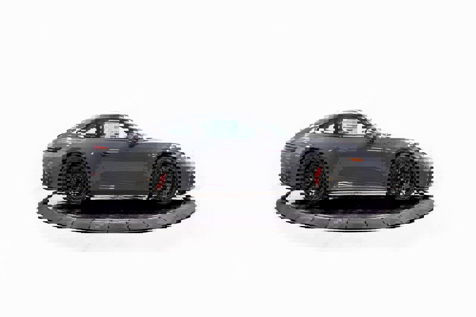 New 2026 Porsche 911 Carrera GTS image 8