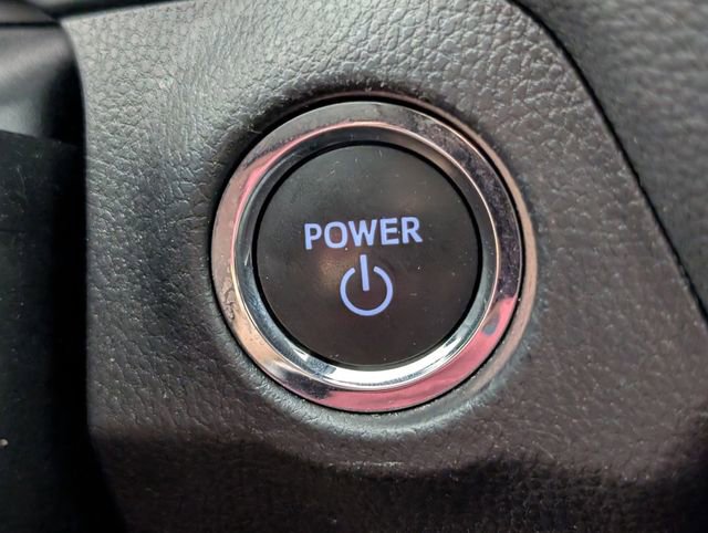 Used 2025 Toyota RAV4 XLE image 22