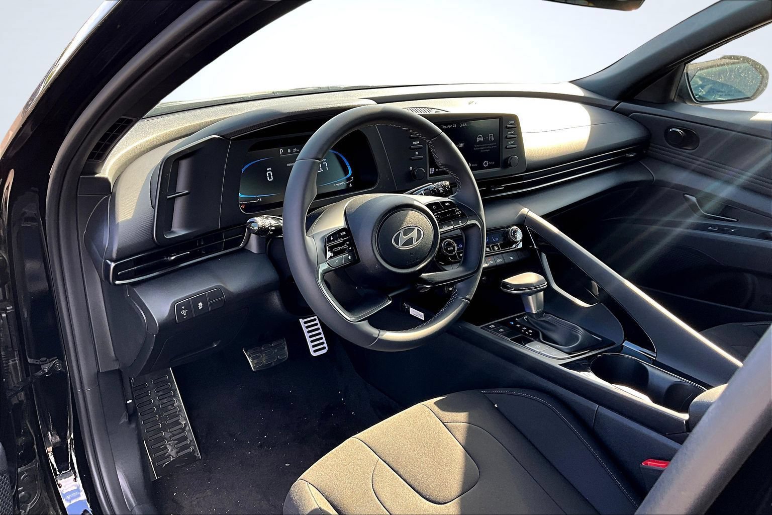 New 2026 Hyundai Elantra SEL Sport FWD image 7